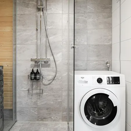 Ladycrane Apartment, Sauna And Parking Appartement *